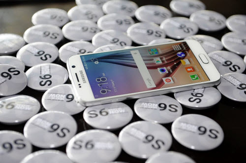 Hào hứng trải nghiệm Samsung Galaxy S6 và S6 Edge