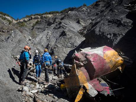 Tin tức trong ngày - “Cơ phó tử thần” đi khám 5 bác sĩ trước khi tự sát