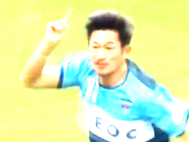 Bóng đá - Clip "độc" 30/3- 6/4: "Ông Miura" lập siêu phẩm