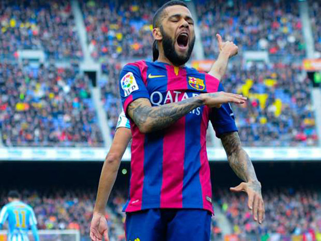 Bóng đá - Alves quyết ra đi dù Barca đã nhún nhường