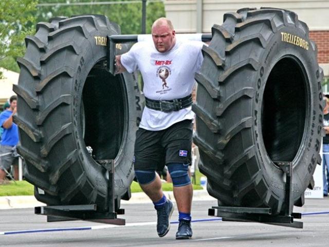 Võ thuật - UFC - Quyền Anh - Những siêu lực sỹ vô địch: "Gấu lớn" khổng lồ