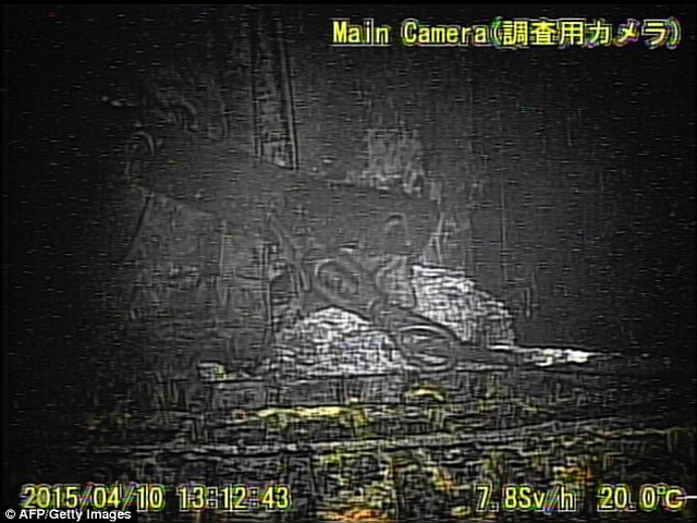 Cảnh tượng ám ảnh trong nhà máy hạt nhân Fukushima