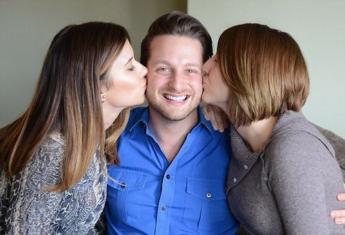 Phi thường - kỳ quặc - Hy hữu: Nhà có “1 ông 2 bà” vẫn hạnh phúc