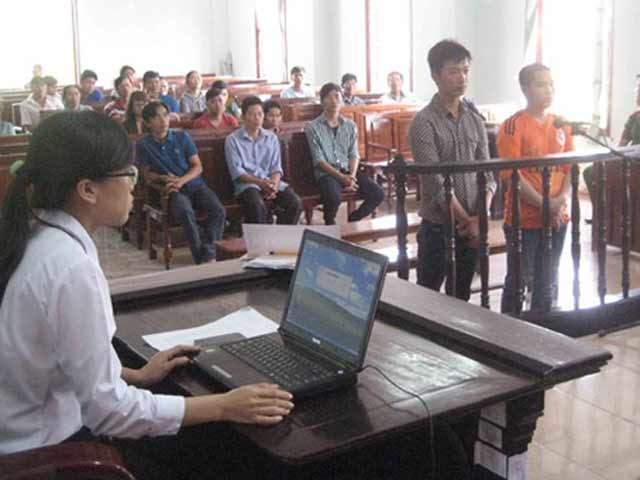 Pháp luật - Đâm chết em ruột vì chuyện lộ hình xăm, anh bị tù