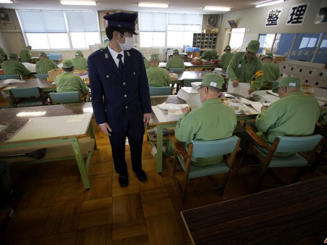 Thế giới - Nhật “khóc ròng” vì nhiều nhà tù thành “trại dưỡng lão”