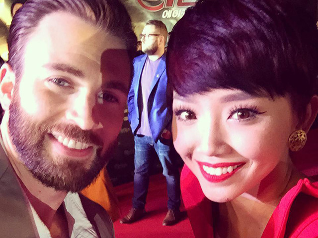 Phim - Tóc Tiên khiến fan ghen tị vì chụp ảnh với "Đội trưởng Mỹ"