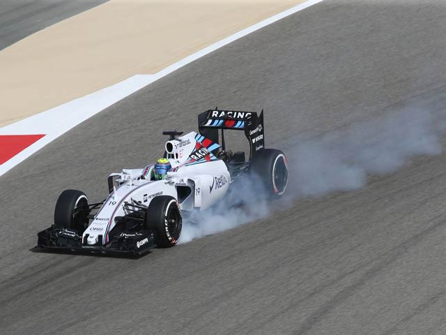 Thể thao - Chạy thử Bahrain GP: Mercedes đấu Ferrari