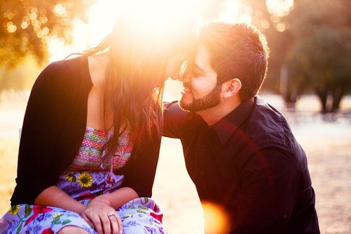 Bạn trẻ - Cuộc sống - Thơ tình: Người tình bí mật