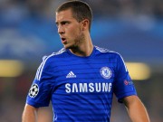 Bóng đá - Hazard đá vào xà ngang ở cự ly ...1m