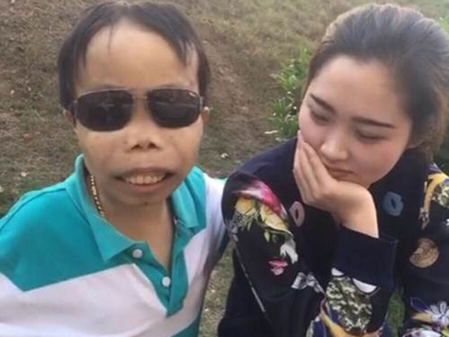 Bạn trẻ - Cuộc sống - Dân mạng TQ bóc mẽ thân thế của "đại gia xấu lạ"