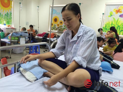 Sức khỏe đời sống - Hai mẹ con cô giáo suy sụp vì cùng bị ung thư