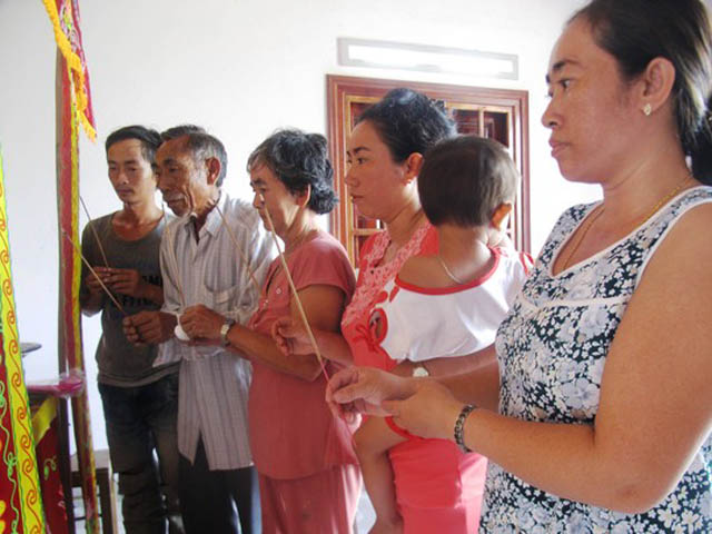 Pháp luật - Vội chôn nạn nhân TNGT: "Công an huyện làm sai"