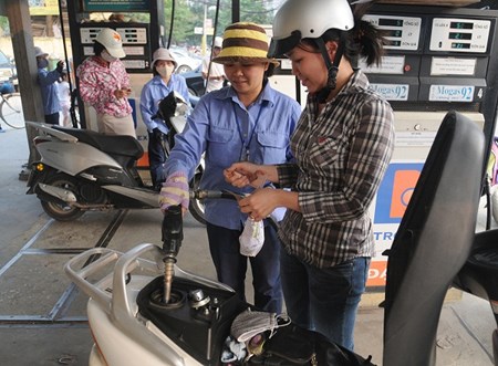 Giá cả hàng hóa - Ngày 4.5 sẽ có quyết định điều chỉnh giá xăng dầu