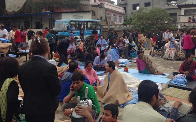 Động đất Nepal: Bệnh nhân không dám nằm trong bệnh viện