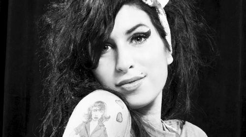 Phim về Amy WineHouse bị chỉ trích sai sự thật