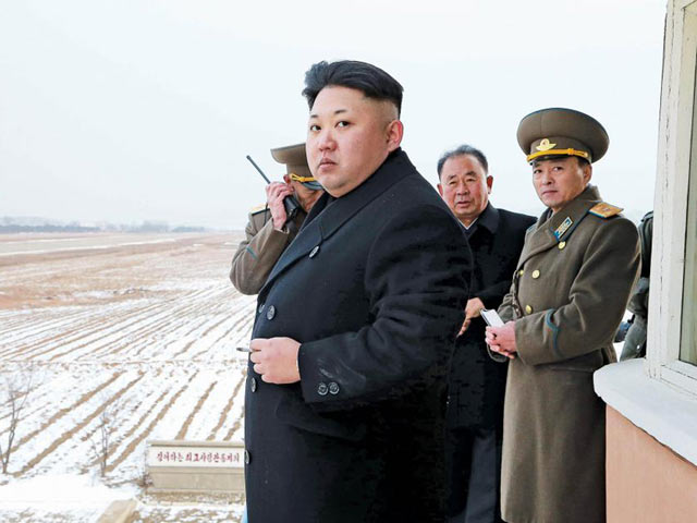 Tin tức trong ngày - Kim Jong-un bất ngờ hủy thăm Nga vì sợ đảo chính?