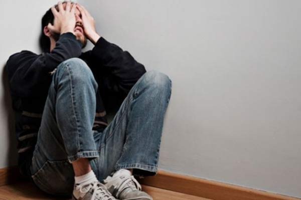 Bạn trẻ - Cuộc sống - Giật mình vì tiếng động lúc nửa đêm bên nhà sát vách