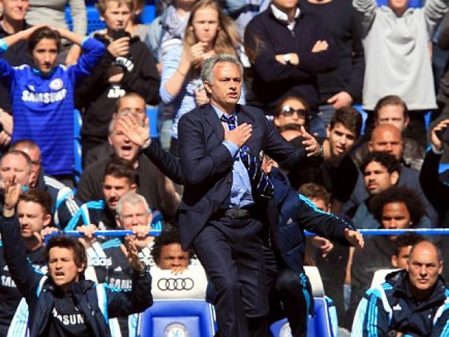 Bóng đá - Chelsea “lên đỉnh”, Mourinho sướng “phát điên”