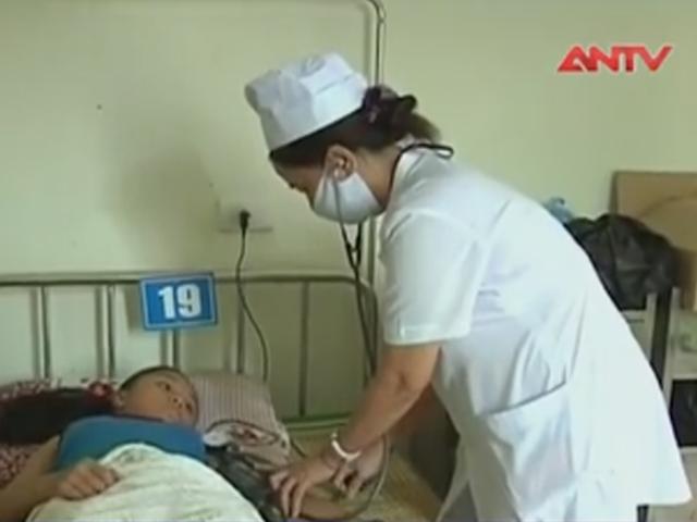 Video An ninh - Bánh mì gây ngộ độc nhiễm khuẩn tụ cầu vàng