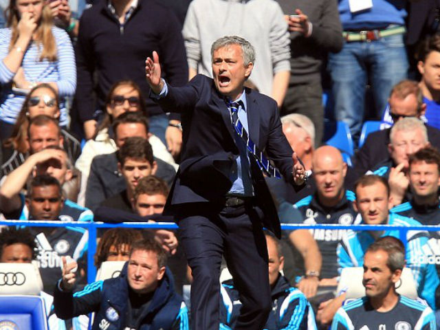 Bóng đá - Lập "đại công", Mourinho được Chelsea tưởng thưởng