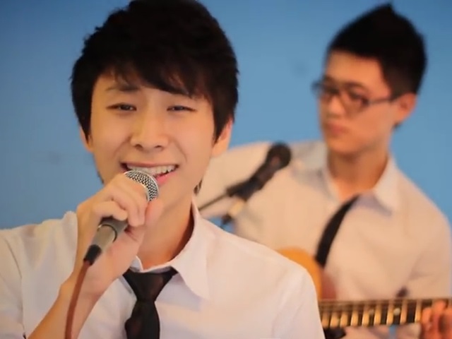 Video: "Nao lòng" với ca khúc chia tay tuổi học trò