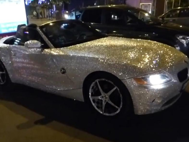 Ô tô - Xe máy - Tuyệt tác BMW Z4 đính 250.000 viên đá quý