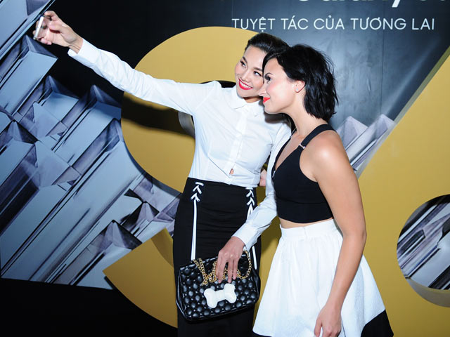 Ca nhạc - MTV - Thanh Hằng nổi bật bên Demi Lovato