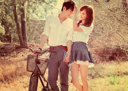 Bạn trẻ - Cuộc sống - Thơ tình: Hạnh phúc kiếm tìm