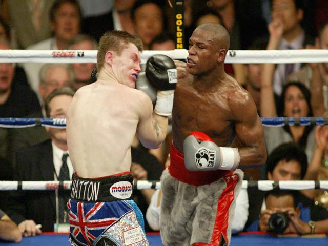 Thể thao - Ngông như Mayweather: Đua cả… máy bay