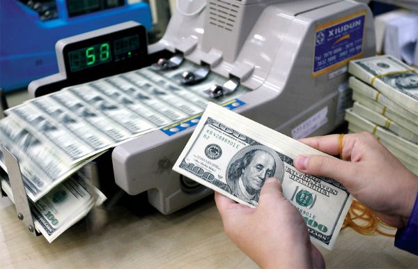 Tài chính - Bất động sản - Giá vàng, giá USD cùng "sốt sình sịch"