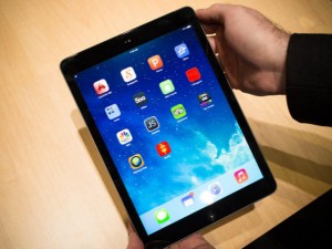 Doanh số èo uột, iPad Air đi về đâu?