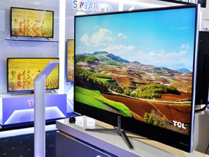 Công nghệ thông tin - TCL trình làng TV 4K và màn hình cong công nghệ lượng tử