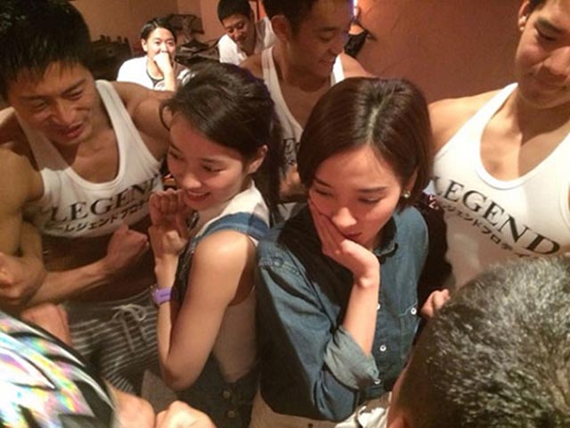 Phi thường - kỳ quặc - Quán café "cơ bắp" gây sốt tại Nhật Bản