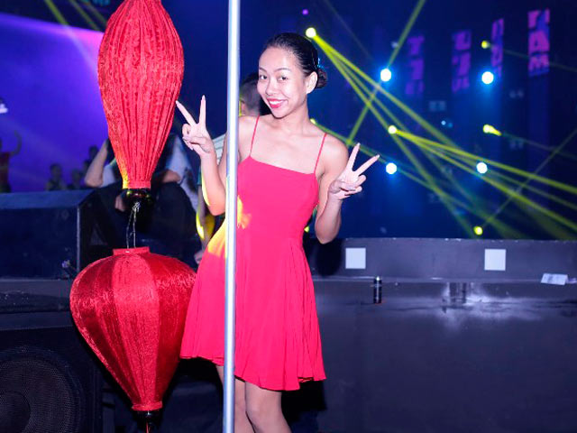 Ca nhạc - MTV - Thảo Trang thử sức hát "nhạc sến"