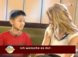 Ca nhạc - MTV - Britney Spears cũng &quot;phát cuồng&quot; với hot boy VN Idol