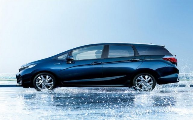 Ô tô - Xe máy - Honda Shuttle MPV 2015 giá 300 triệu đồng hợp cho gia đình