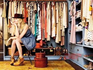 Thời trang công sở - 4 cách gấp quần áo cực nhanh lại đẹp