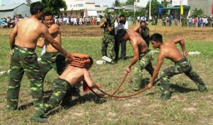 Tin tức trong ngày - Xem màn võ thuật đầy uy dũng của bộ đội biên phòng