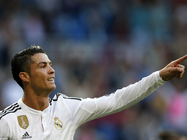 Video bàn thắng - Giành Pichichi, CR7 mong Real giữ Ancelotti