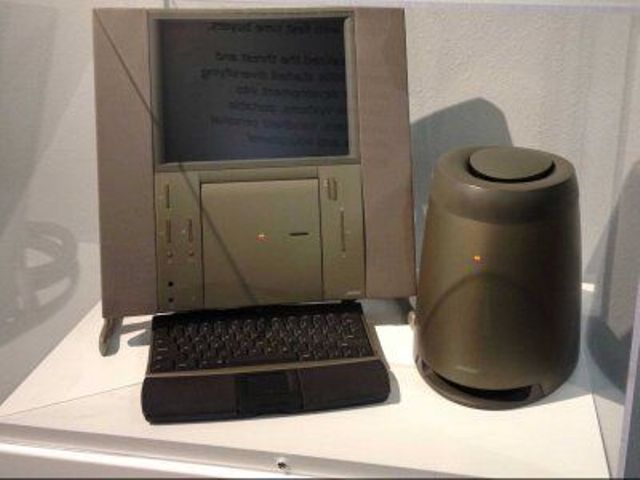 Thời trang Hi-tech - Những sản phẩm “hiếm” của gã khổng lồ công nghệ Apple