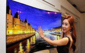 Công nghệ thông tin - LG khoe TV mới mỏng như giấy dán tường