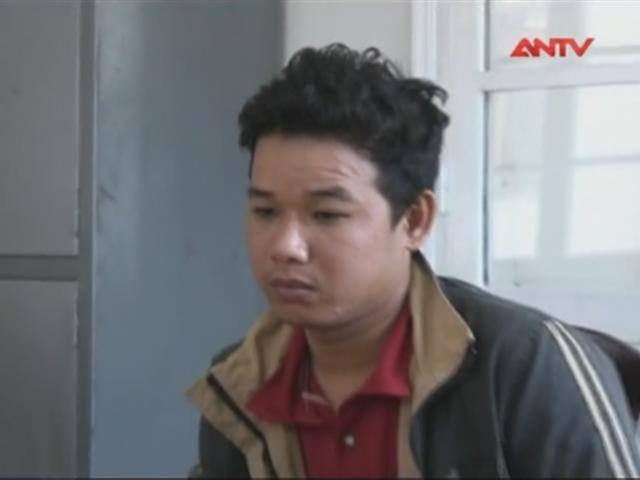 Video An ninh - Điều dưỡng viên trộm túi xách khi bệnh nhân đang hôn mê