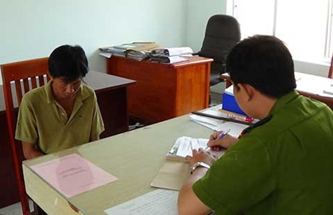 Pháp luật - Ghen tuông, dùng xăng đốt bạn gái