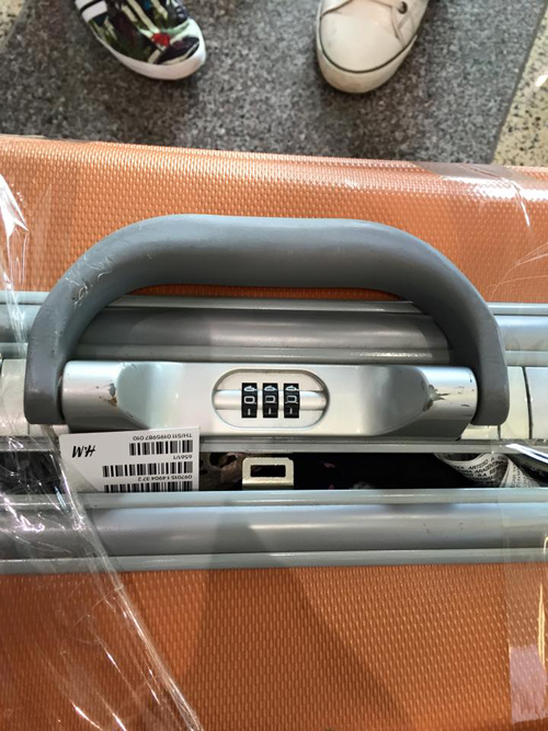 Tin tức trong ngày - Chưa xác định vali hành khách VietJet Air bị phá khóa ở đâu