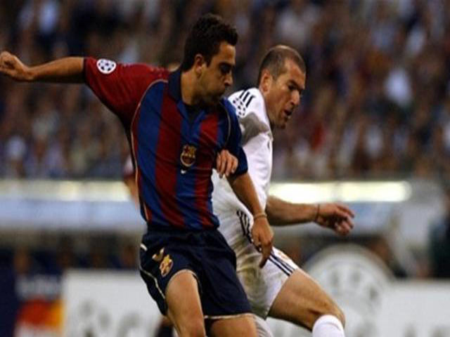 Bóng đá - Xavi: "Van Gaal nói tôi xuất sắc hơn Zidane"