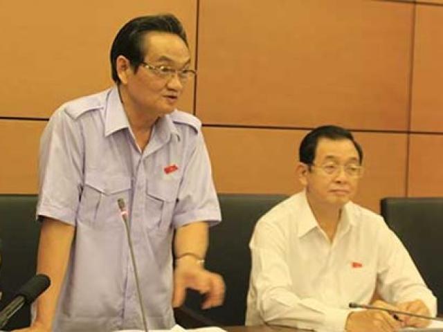 Tin tức trong ngày - Đề xuất bỏ phí xe máy