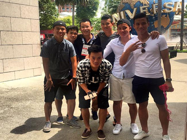 Bóng đá - U23 VN: Công Phượng & đồng đội dạo chơi ở Singapore