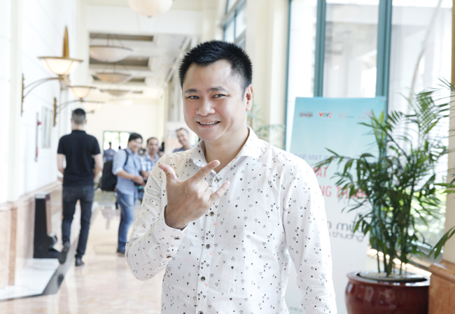 Phim - Tự Long: Đừng đổ tội cho 90% đàn ông ngoại tình