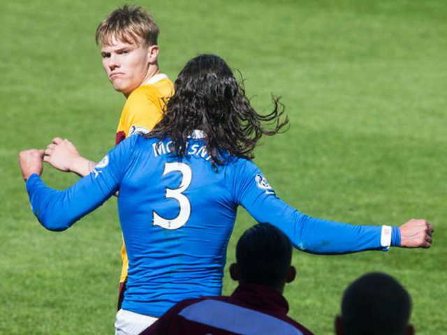 Tin bên lề bóng đá - Ẩu đả dữ dội sau trận play-off ở Scotland