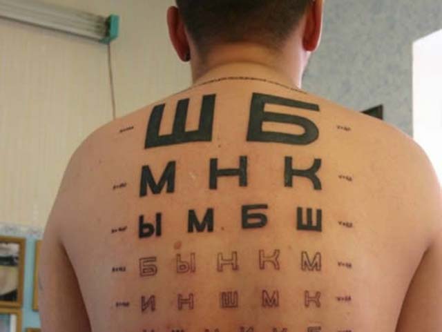 Phi thường - kỳ quặc - "Ngã ngửa" với những hình xăm kỳ quặc